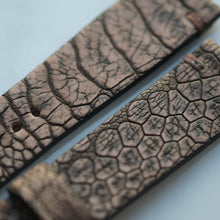 Load image into Gallery viewer, Montecristo Ostrich Grande (Zero Wait)