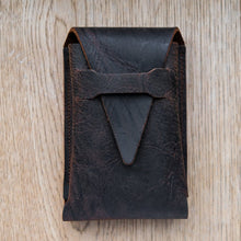 Load image into Gallery viewer, DE GRIFF Short Watch Pouch in Oiled Brown (Bracelet edition)