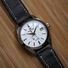 Load image into Gallery viewer, Classic Aged Black