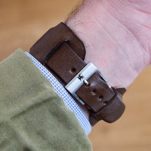 Load image into Gallery viewer, DE GRIFF Bund Strap