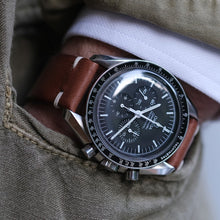 Load image into Gallery viewer, Riviera Carya Brown