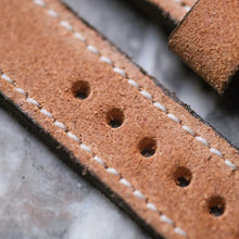 Load image into Gallery viewer, The Celt Strap - Brown
