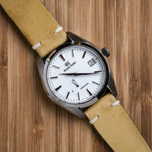 Load image into Gallery viewer, Riviera Patina