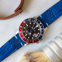 Load image into Gallery viewer, Ostrich Leg