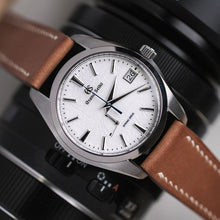 Load image into Gallery viewer, Classic Honey Brown