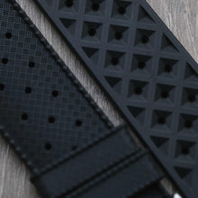 Load image into Gallery viewer, Rubber Tropic Strap Black