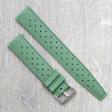 Load image into Gallery viewer, Rubber Tropic Strap Forrest Green
