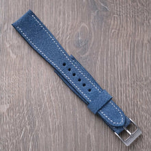 Load image into Gallery viewer, The Celt Strap - Navy
