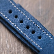 Load image into Gallery viewer, The Celt Strap - Navy
