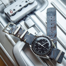 Load image into Gallery viewer, Rugged &#39;Rust&#39; Leather NATO
